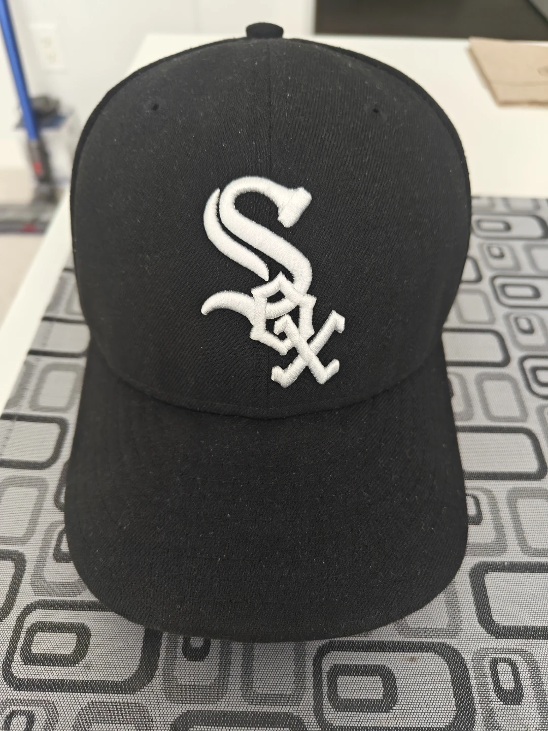 New Era Chicago White Sox Fitted Hat Size 7 1/8