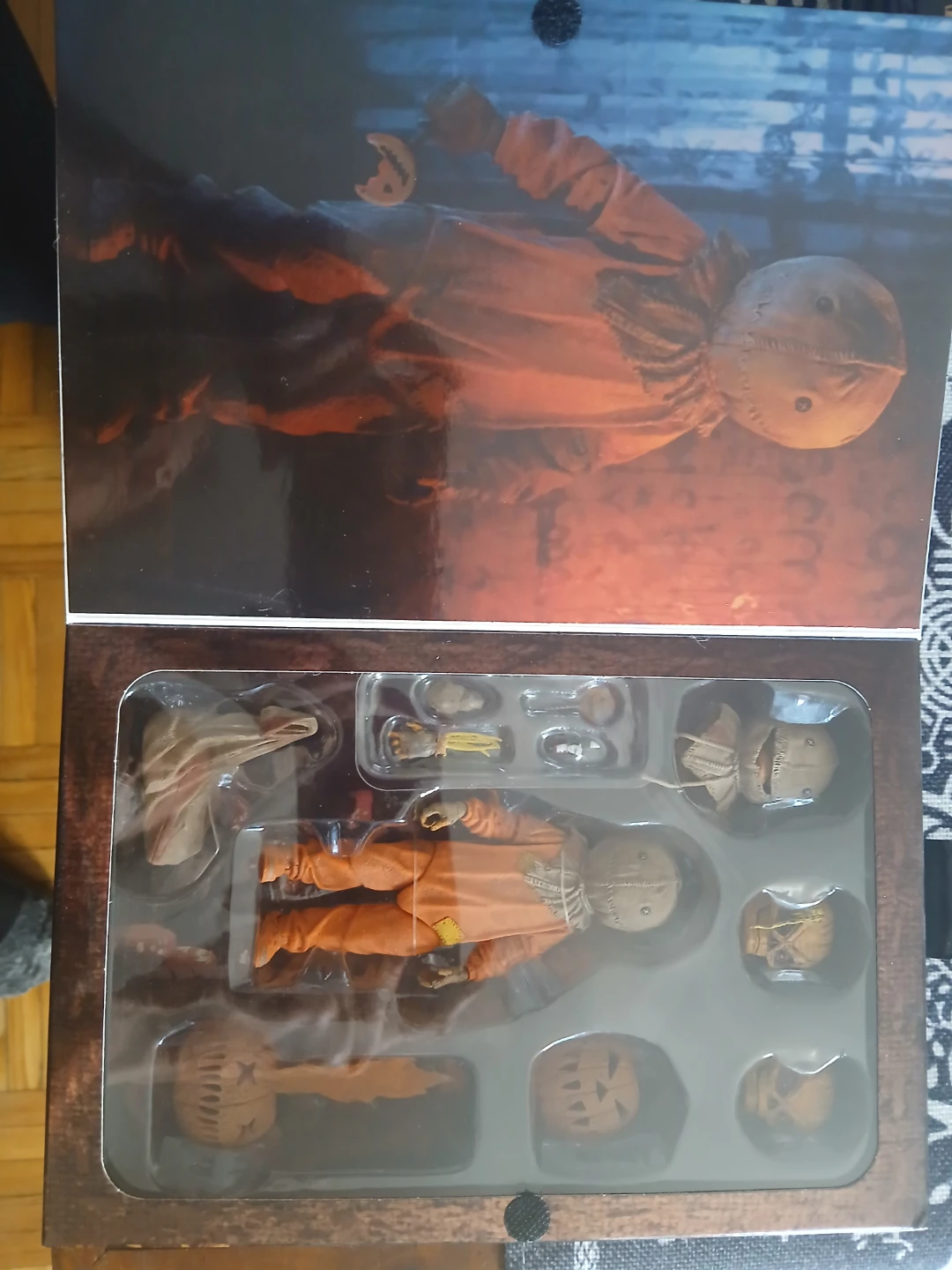 Trick 'r Treat Sam deluxe Action Figure by NECA - photo 2