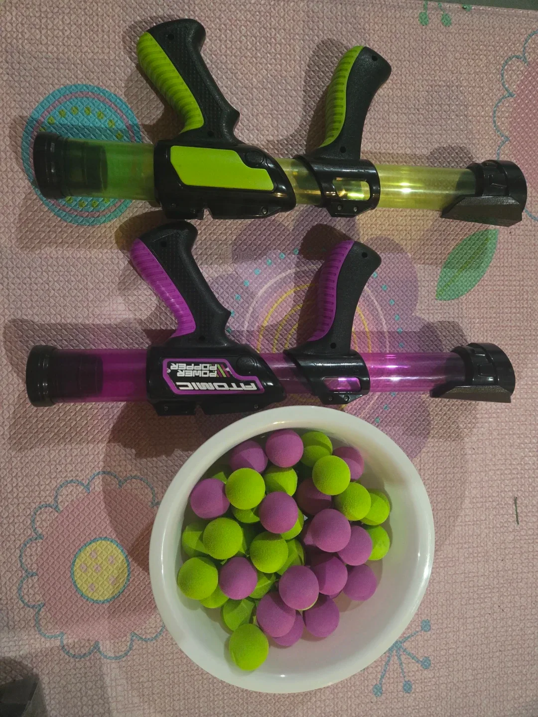 Atomic Power Poppers Toy Guns (2) with Balls