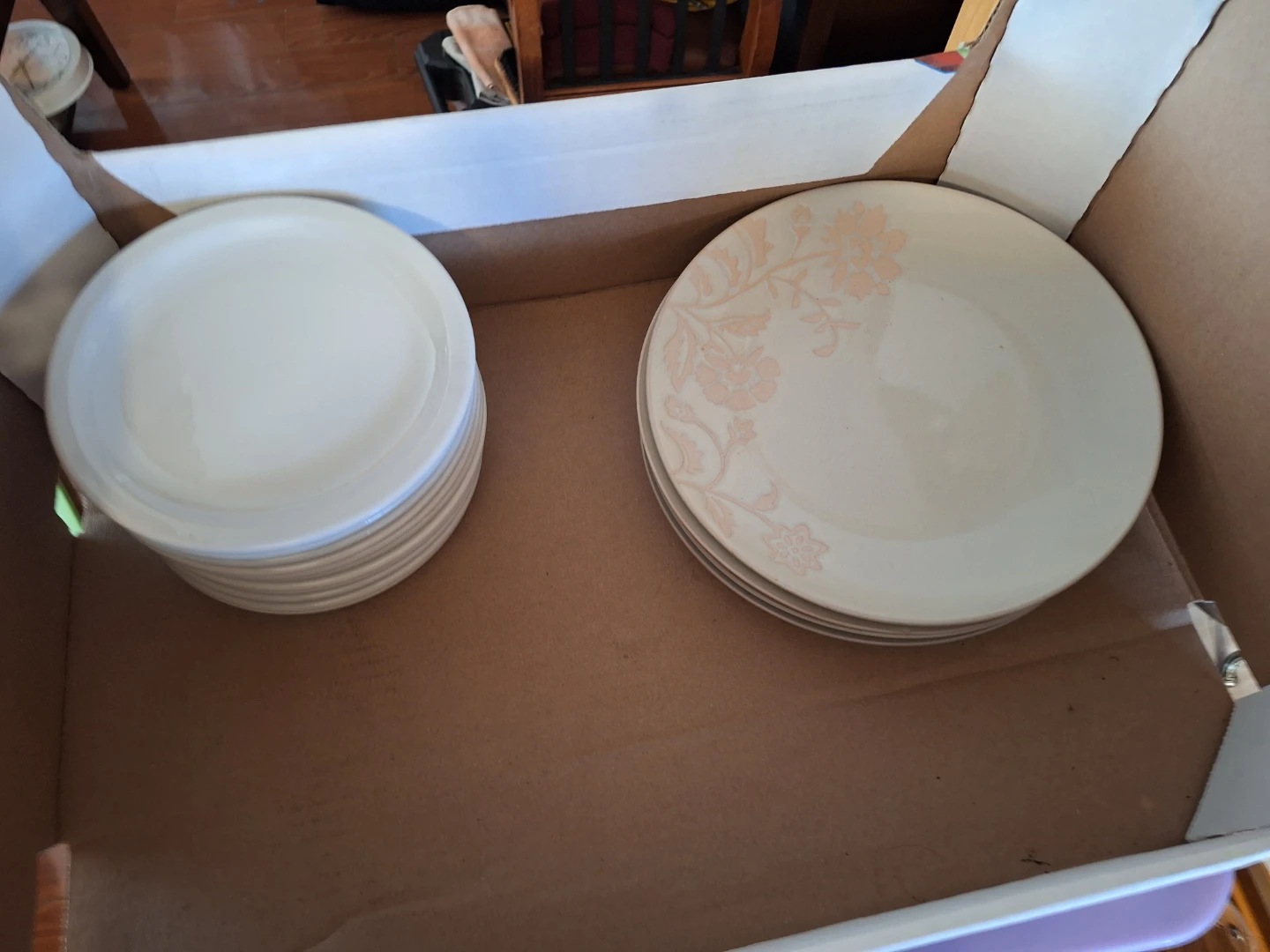 Kitchen Utensil and Dinnerware Set - photo 3