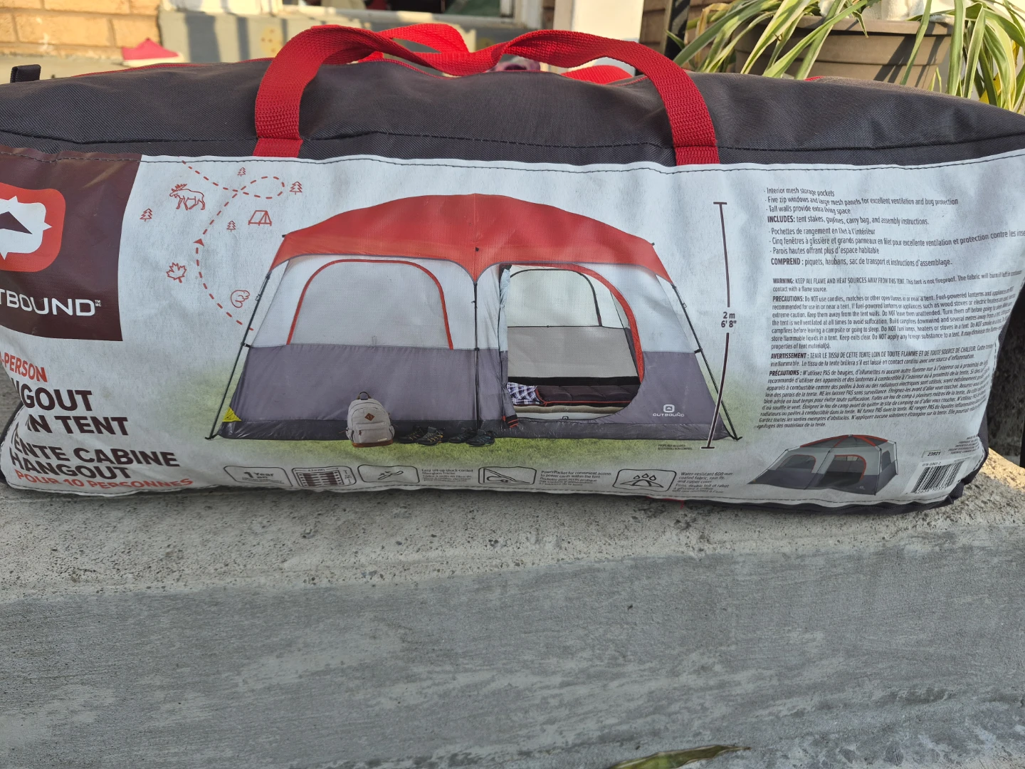 Outbound 10-Person Hangout Cabin Tent
