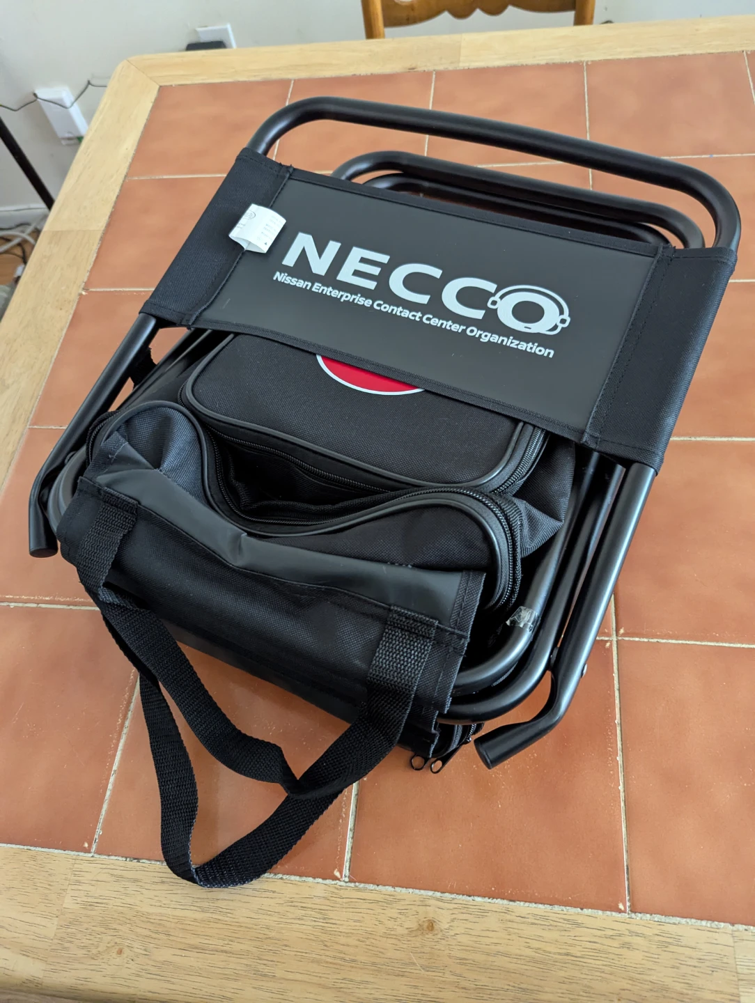 Nissan NECC0 Cooler Chair with Picnic Set - photo 2