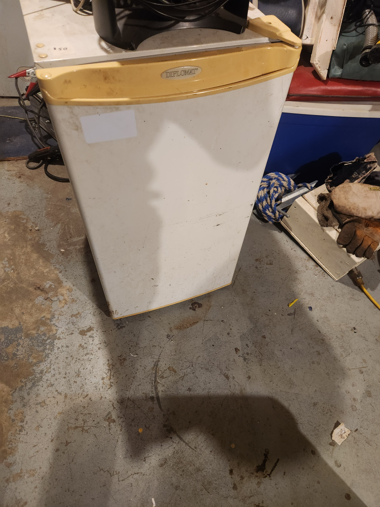 Mini fridge
