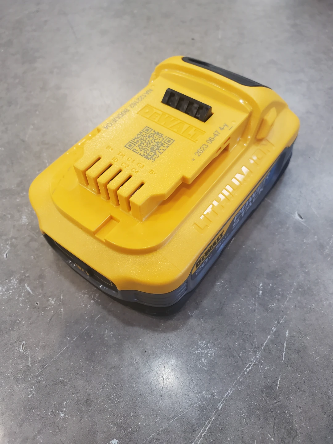 DEWALT 20V 5Ah POWERSTACK Lithium Ion Battery