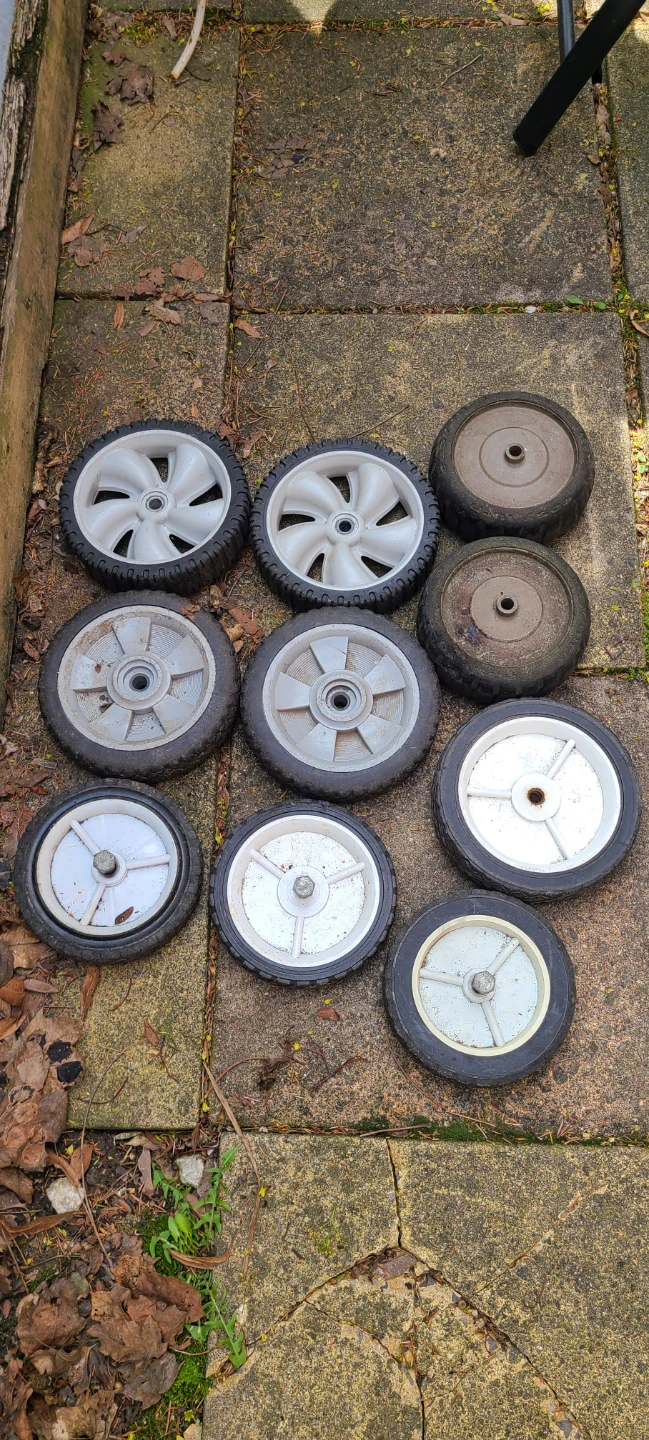 10 Lawnmower Wheels - Take All $10