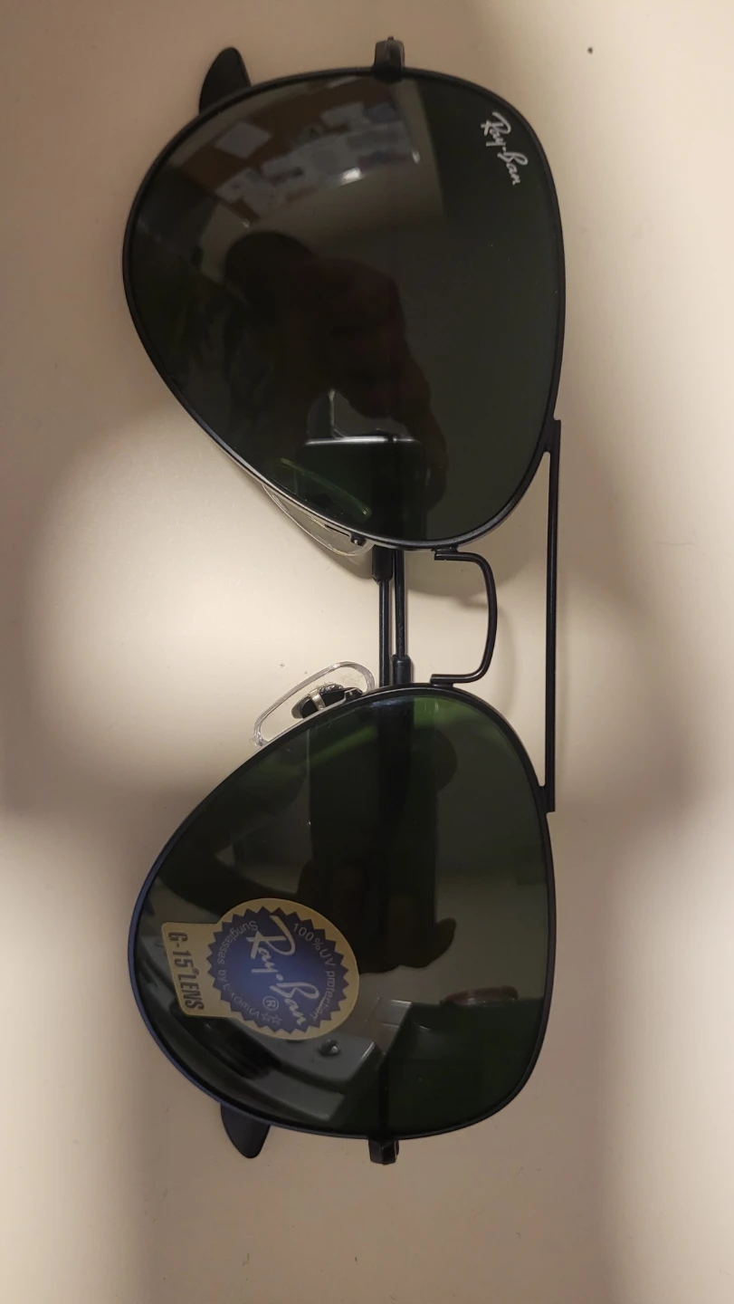 Brand New Ray-Ban Aviator Sunglasses with Case