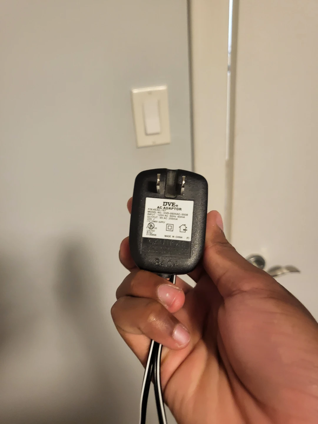 DVE AC Power Adapter - photo 3