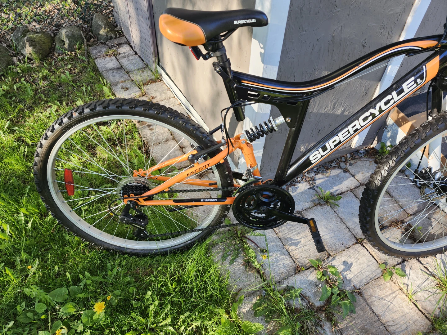Supercycle Suspension Mountain Bike  (mint almost new) - photo 2