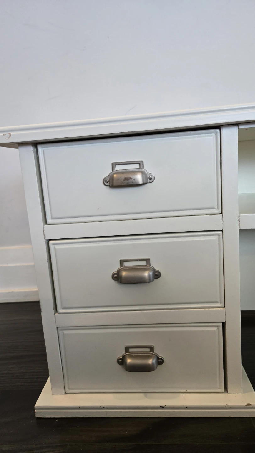 White Desk with 5 Drawers and Shelf - photo 4