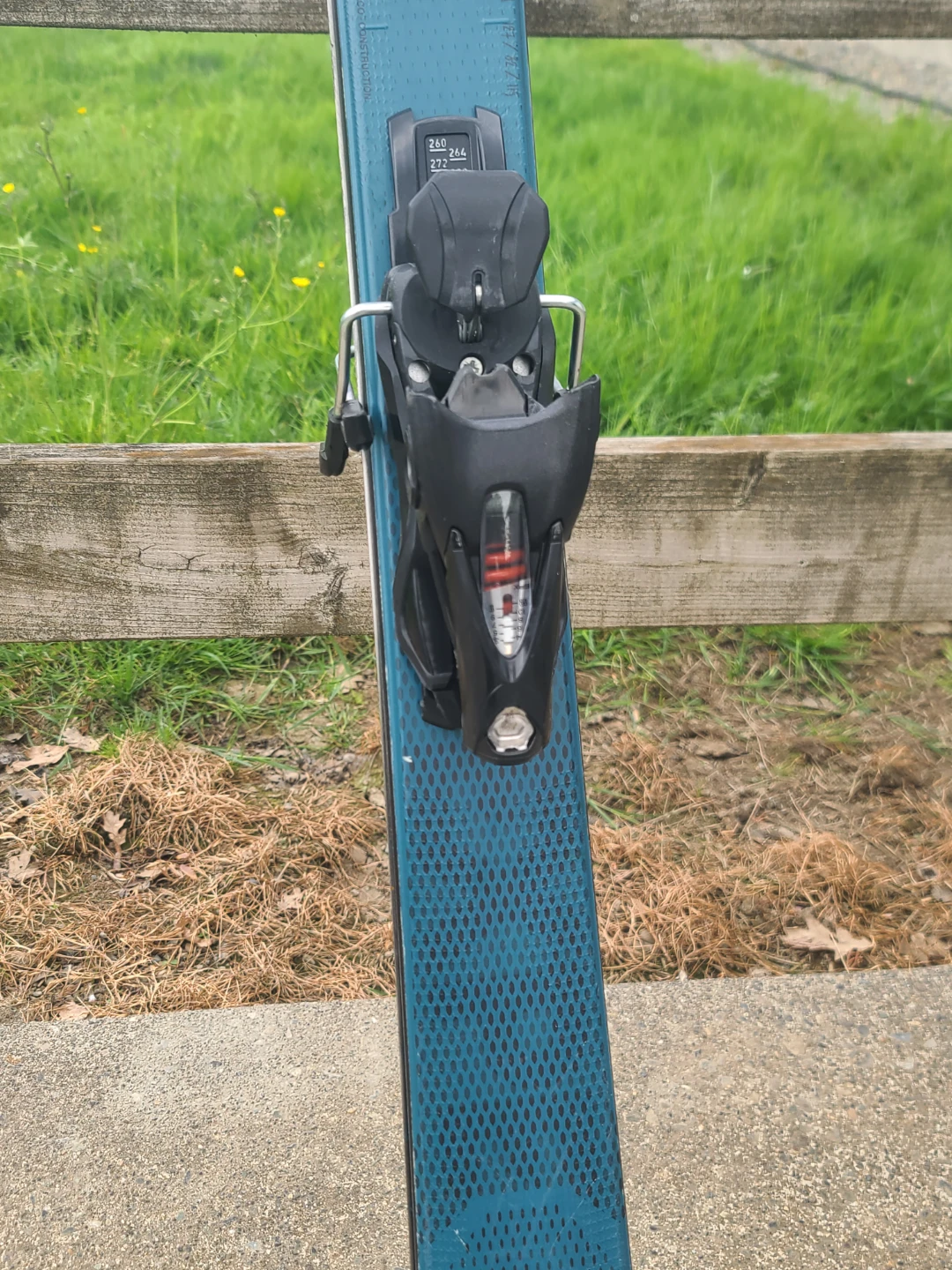 Rossignol All-Mountain Skis w/ Look GripWalk Bindings - photo 3