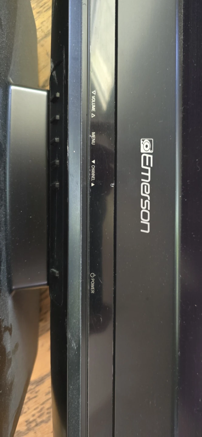 Emerson Flat Screen TV - photo 5