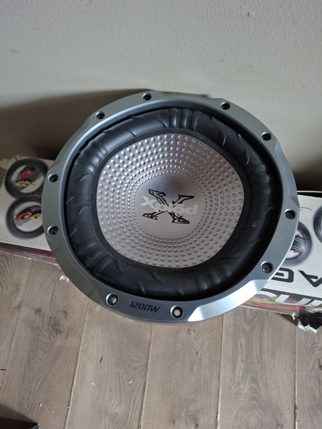 Sony Xplod 1200W Subwoofer - photo 3