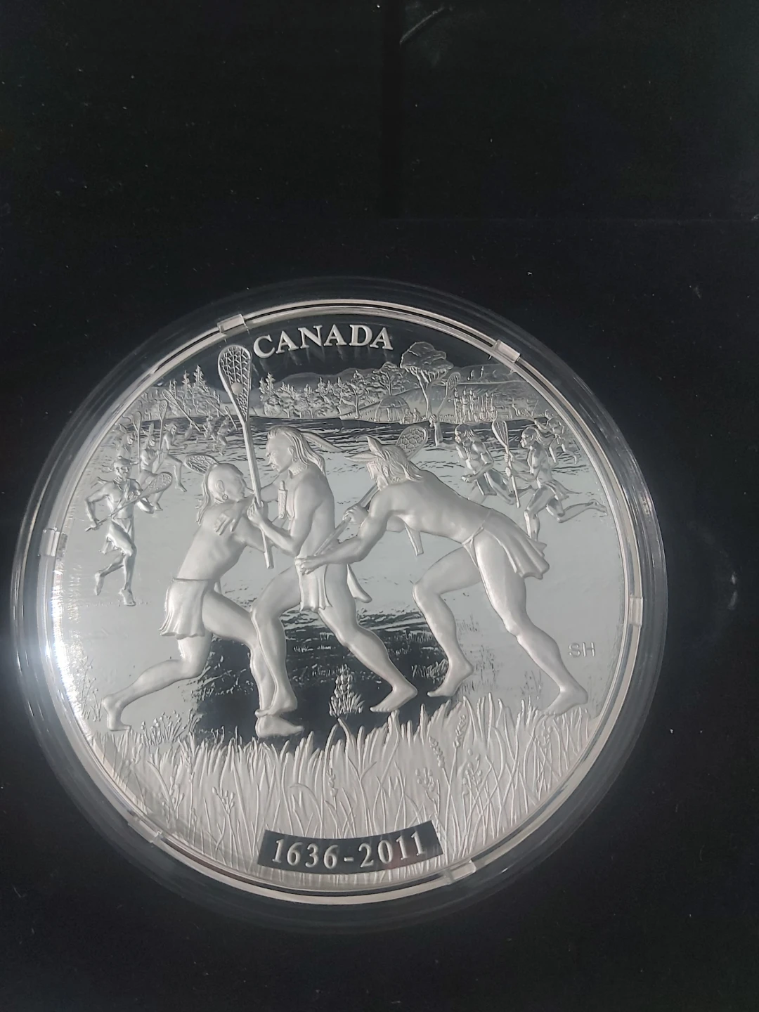 Royal Canadian Mint 2011 Fine Silver One Kilo Coin - photo 2