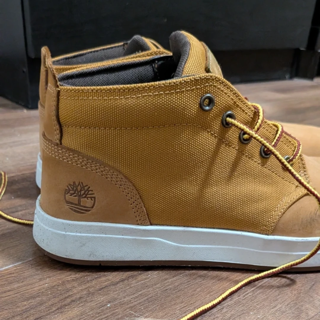 Timberland Chukka Boots - Tan - photo 3