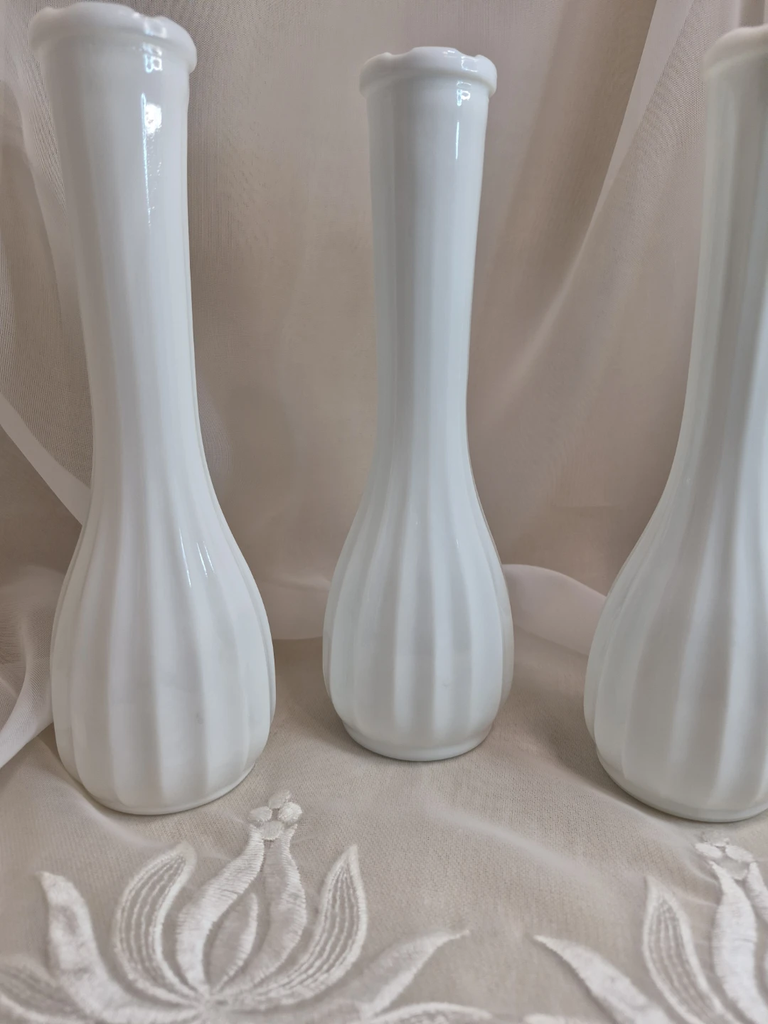 Set of 3 Vintage White Milk Glass 8 3/4" Tall Matching Vases - photo 2