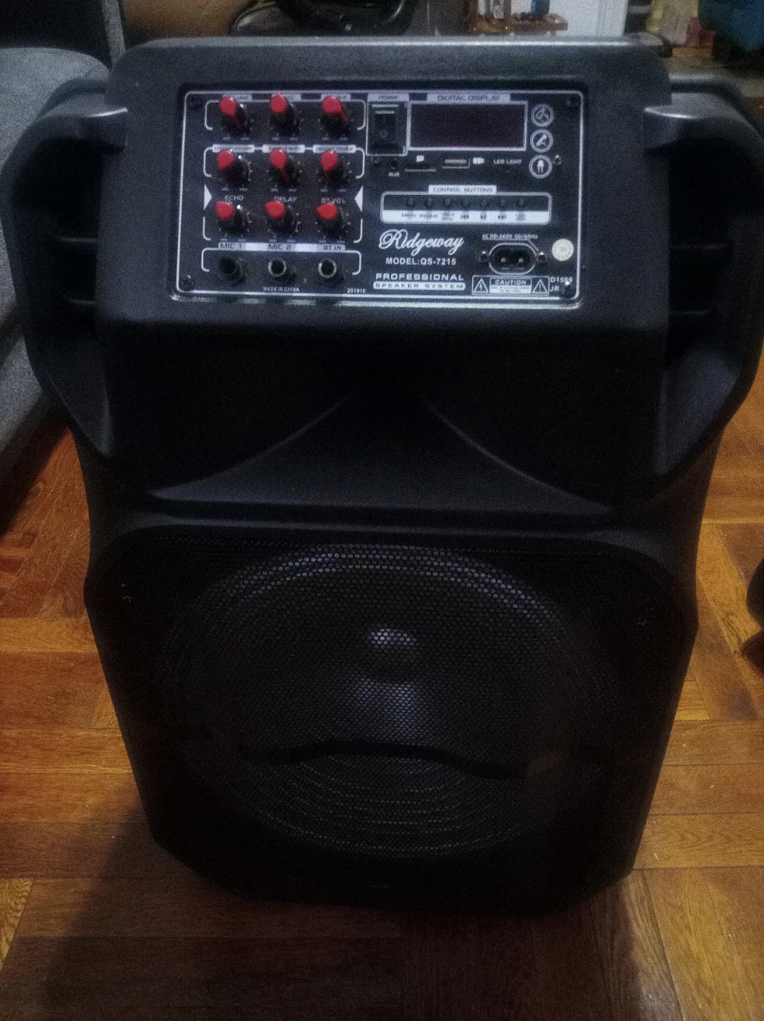 Ridgeway QS-7215 Professional Speaker System