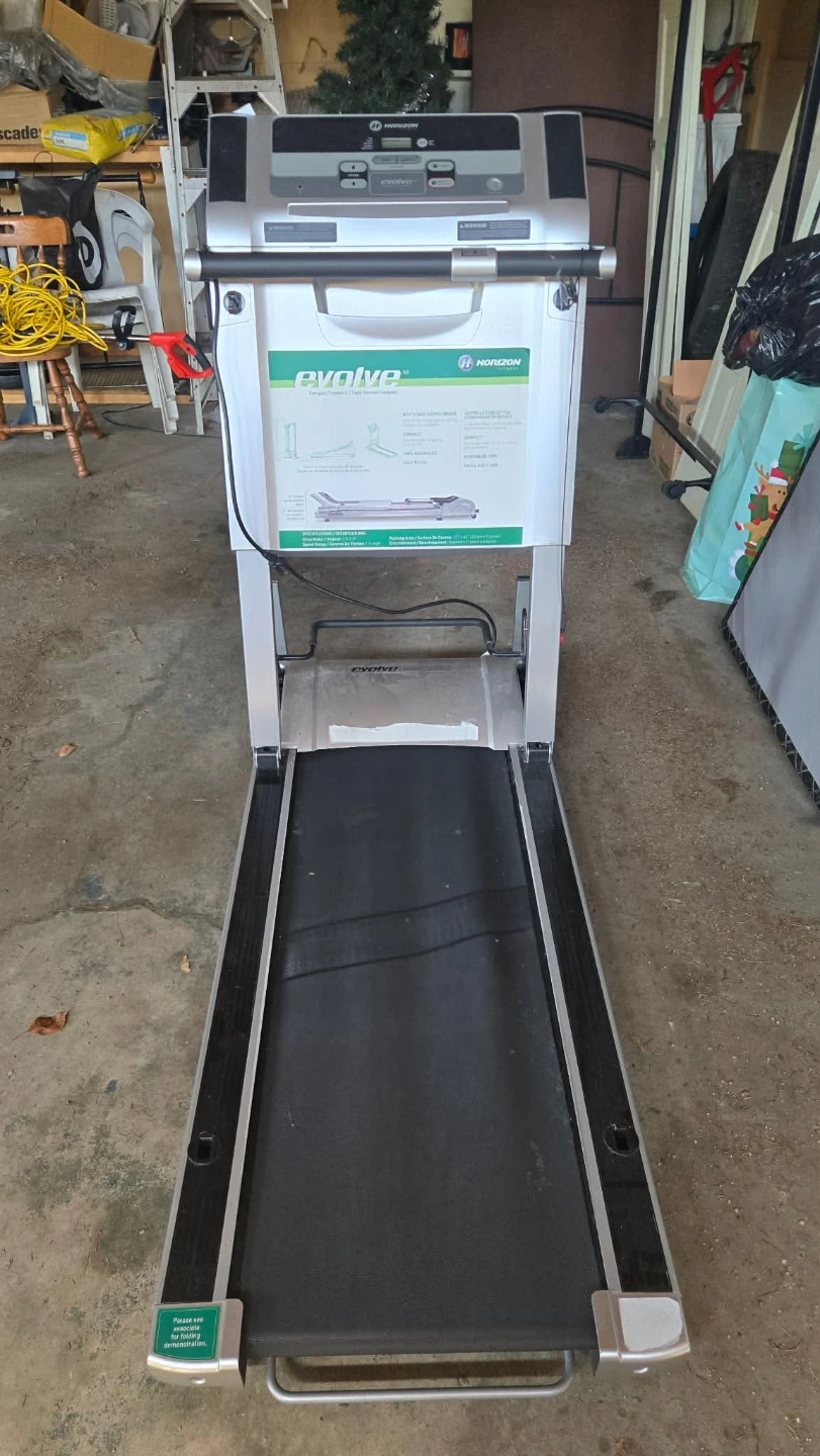 Horizon Evolve SG Treadmill