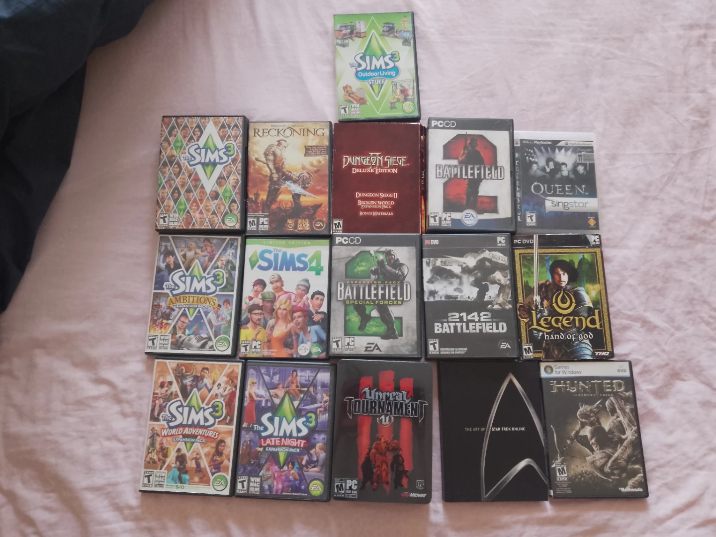 Assorted PC Games Collection - Sims, Battlefield, and more