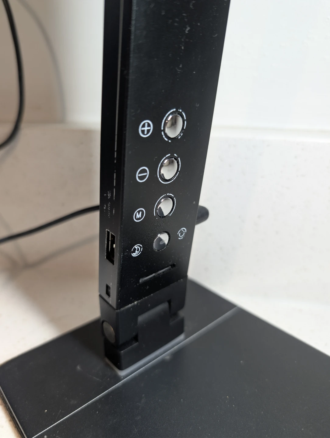 LED Desk Lamp Adjustable Brightness/Color Temperature - photo 5