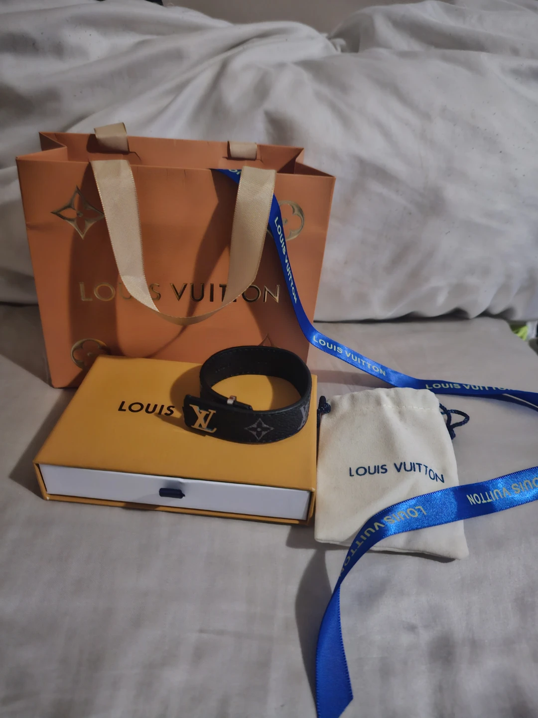 Louis Vuitton Braclet