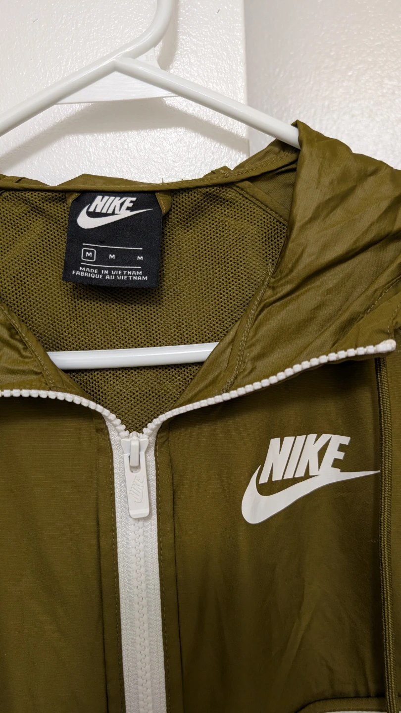 Nike Windrunner Hooded Jacket - photo 3