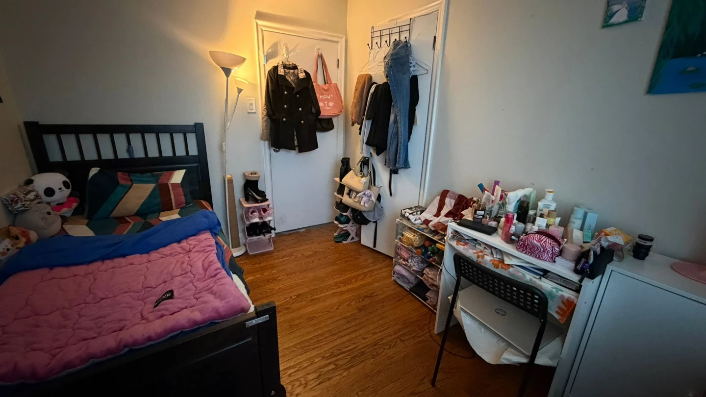 ROOM FOR RENT - photo 3