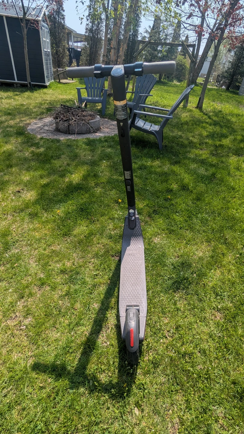 Segway ES2 E Scooter - photo 2