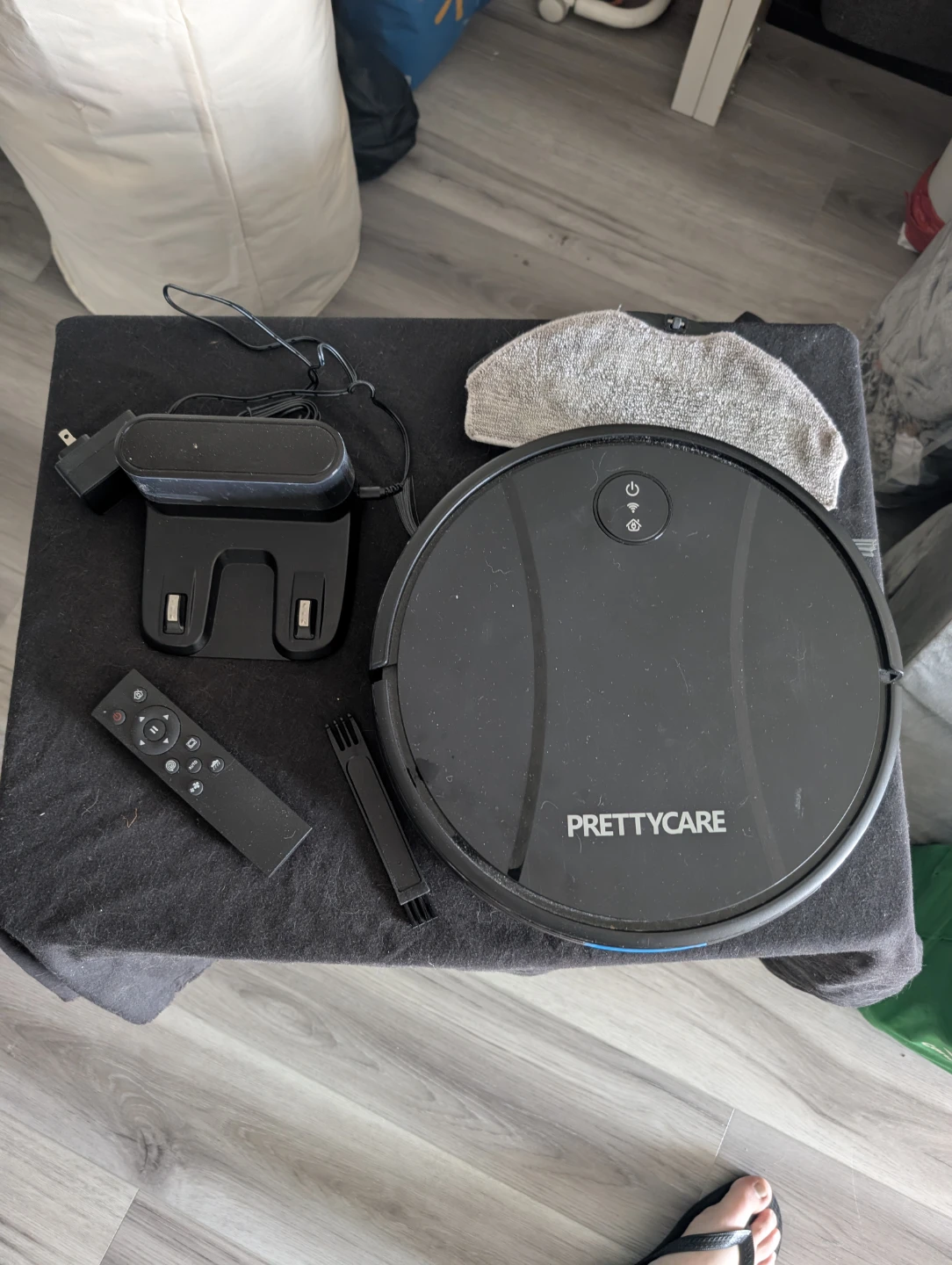 PRETTCare Robot Vacuum Cleaner C2 with Remote and Charging Dock