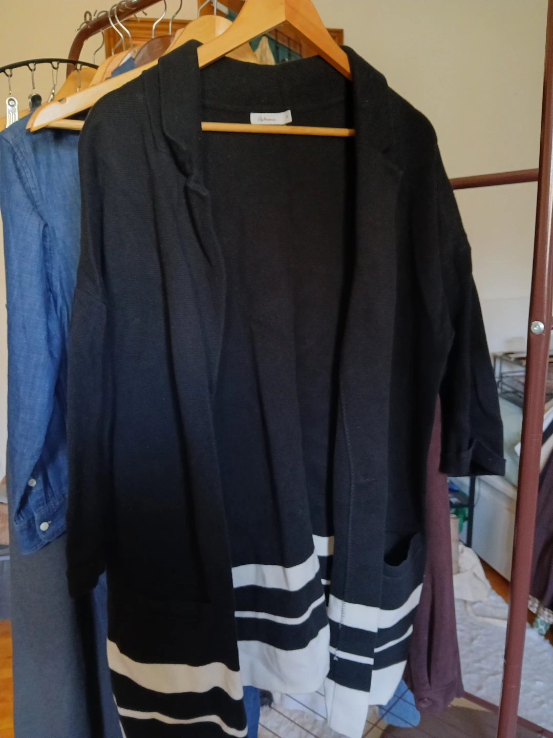 Reitmans Black Cardigan - Size 2X