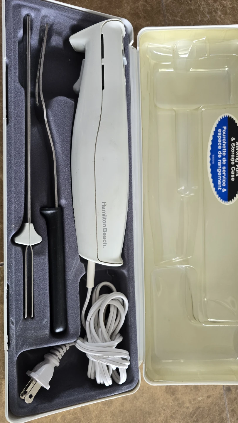 Hamilton Beach Electric Knife with Serving Fork & Case
