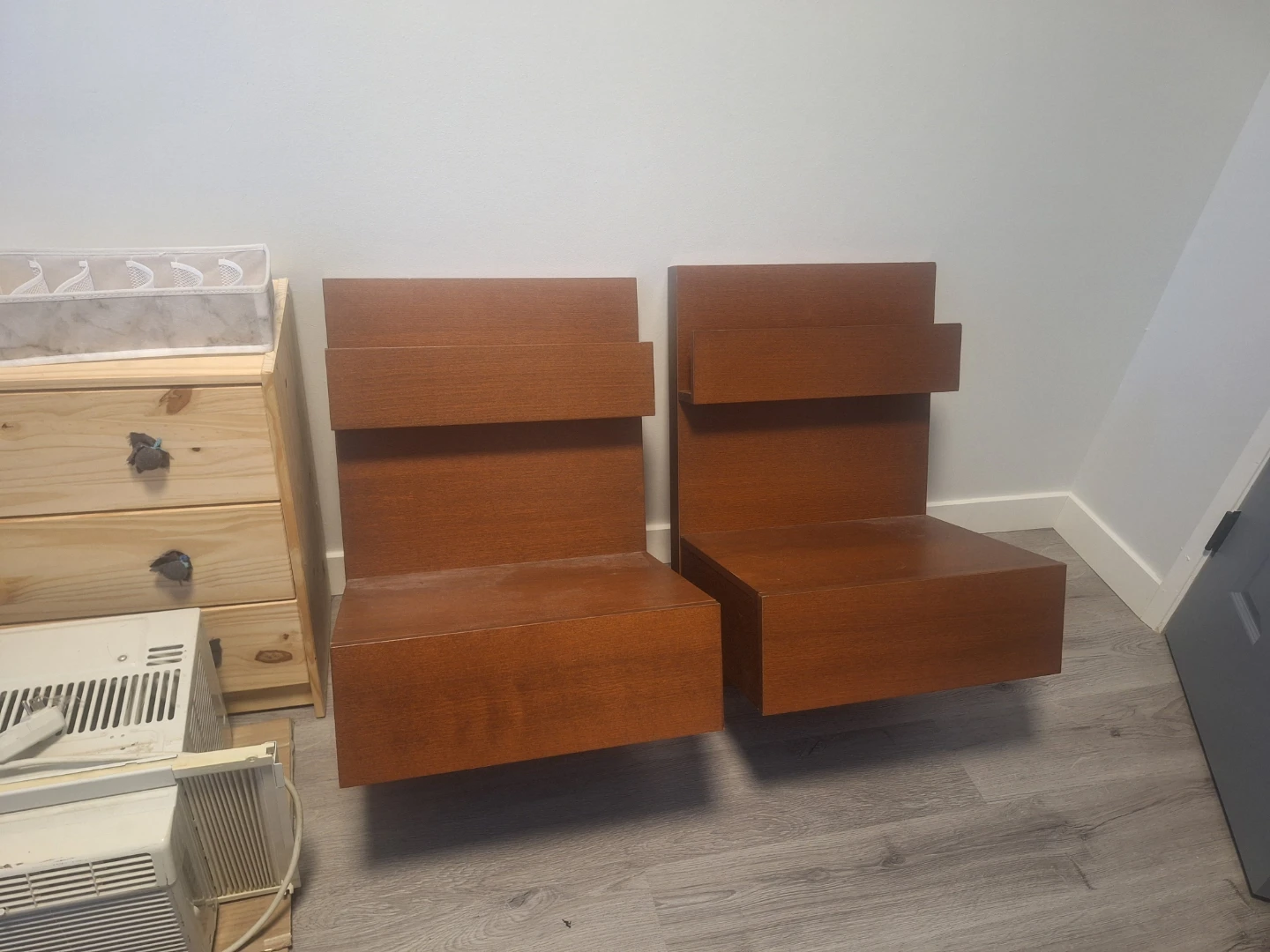 Ikea Malm Bedframe and Nightstands - photo 2