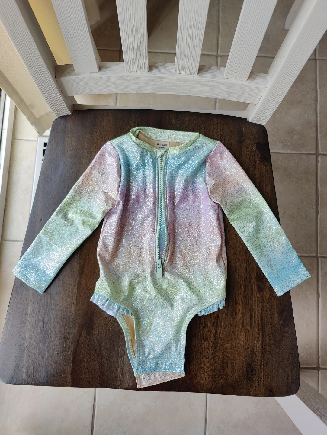Old Navy Baby Girls Floral Rash Guard Swimsuit Set