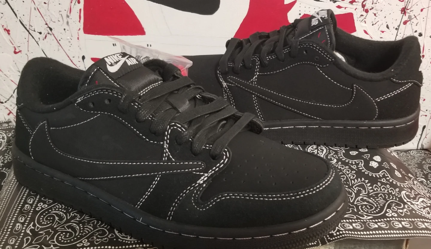 Brand new Jordan SB OG Black Szie 9.5 - photo 2