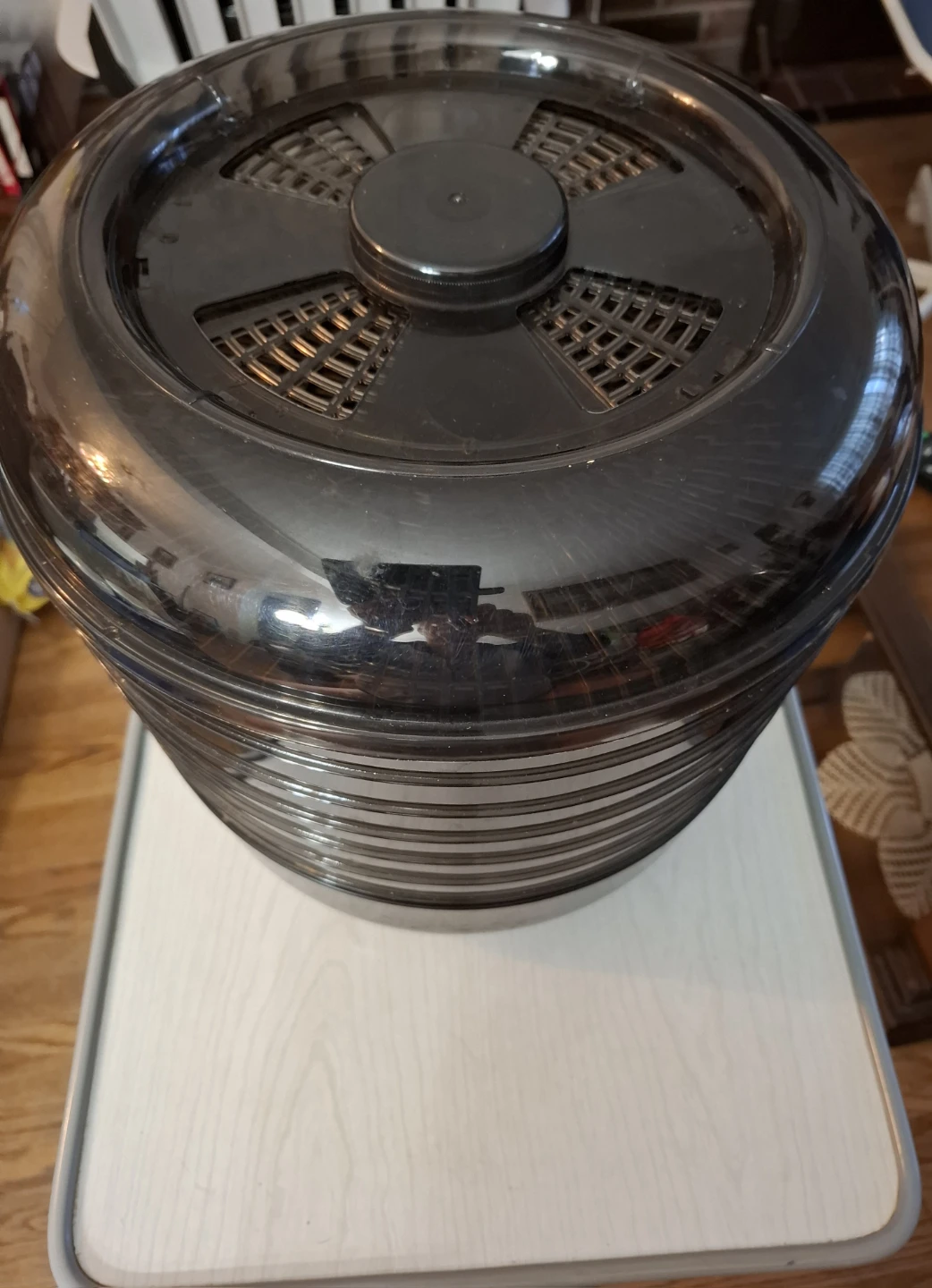 Nesco Food Dehydrator - 6 Trays - photo 2
