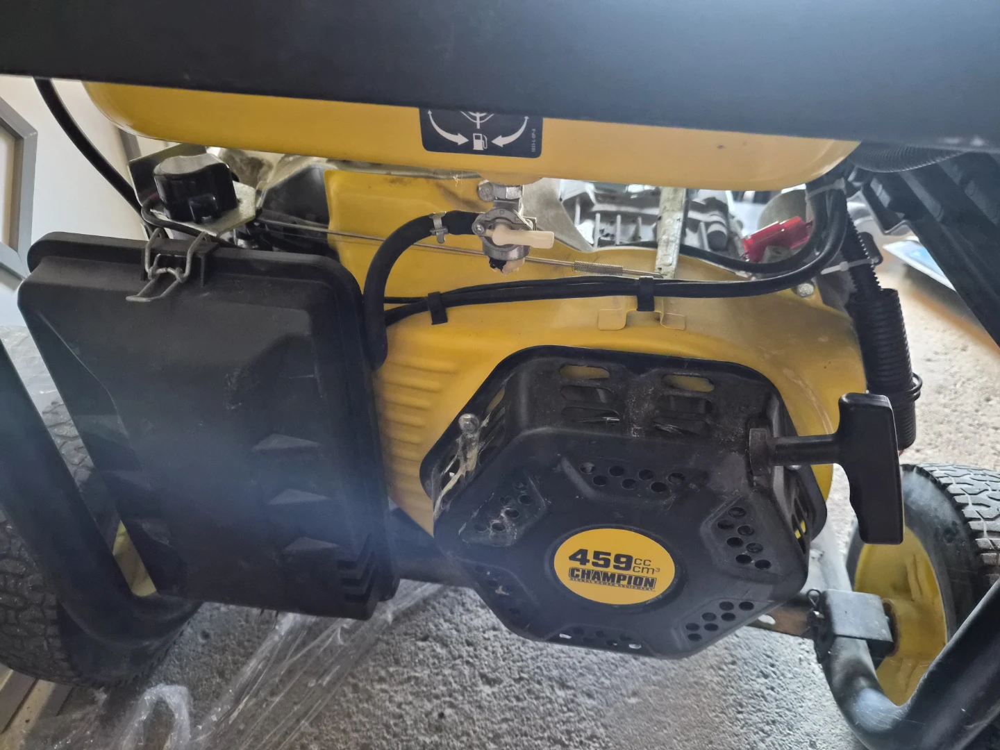 Champion 9000 Watt Generator - photo 3