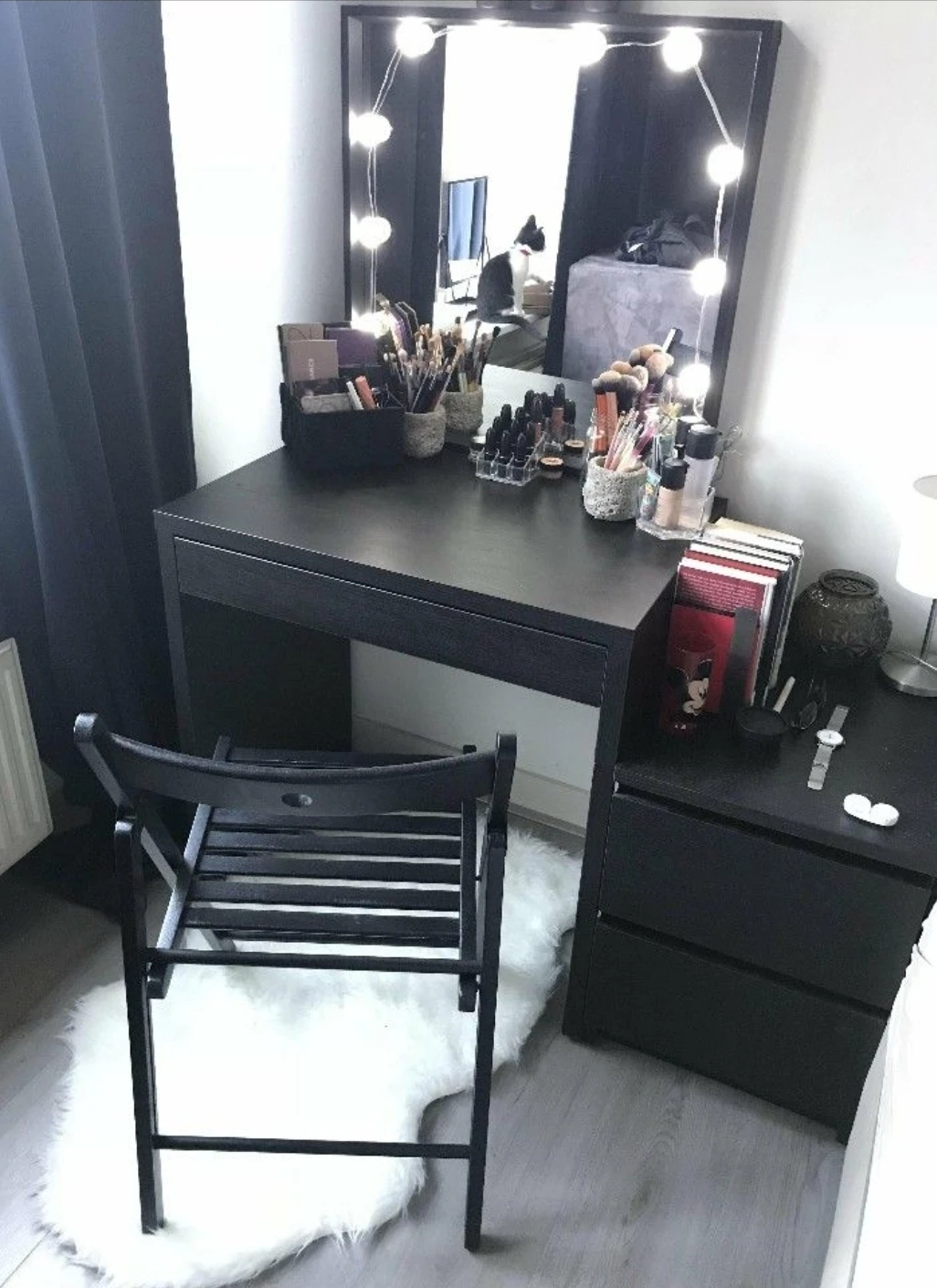 Desk plus 1 night stand