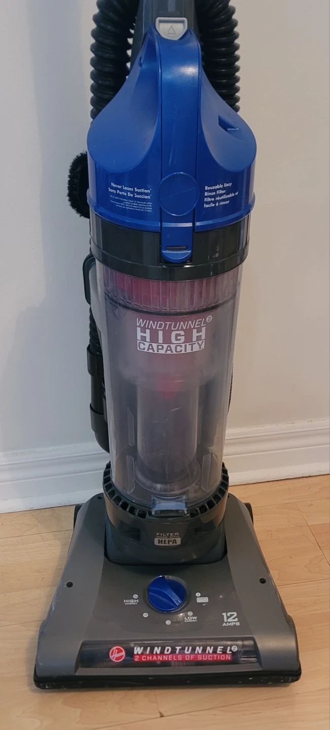 Hoover WindTunnel High Capacity Vacuum Cleaner
