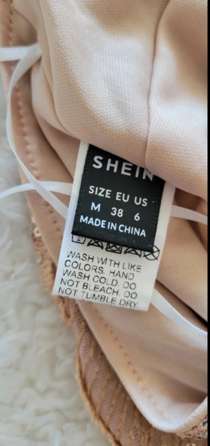 SHEIN Sequin Halter Top Size M - photo 5