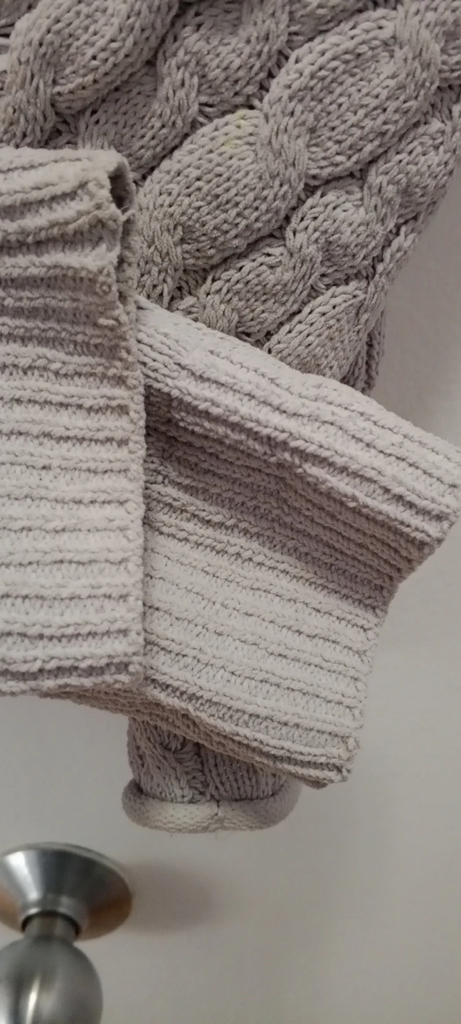 Zara Cable Knit Sweater Size 9-10 - photo 3