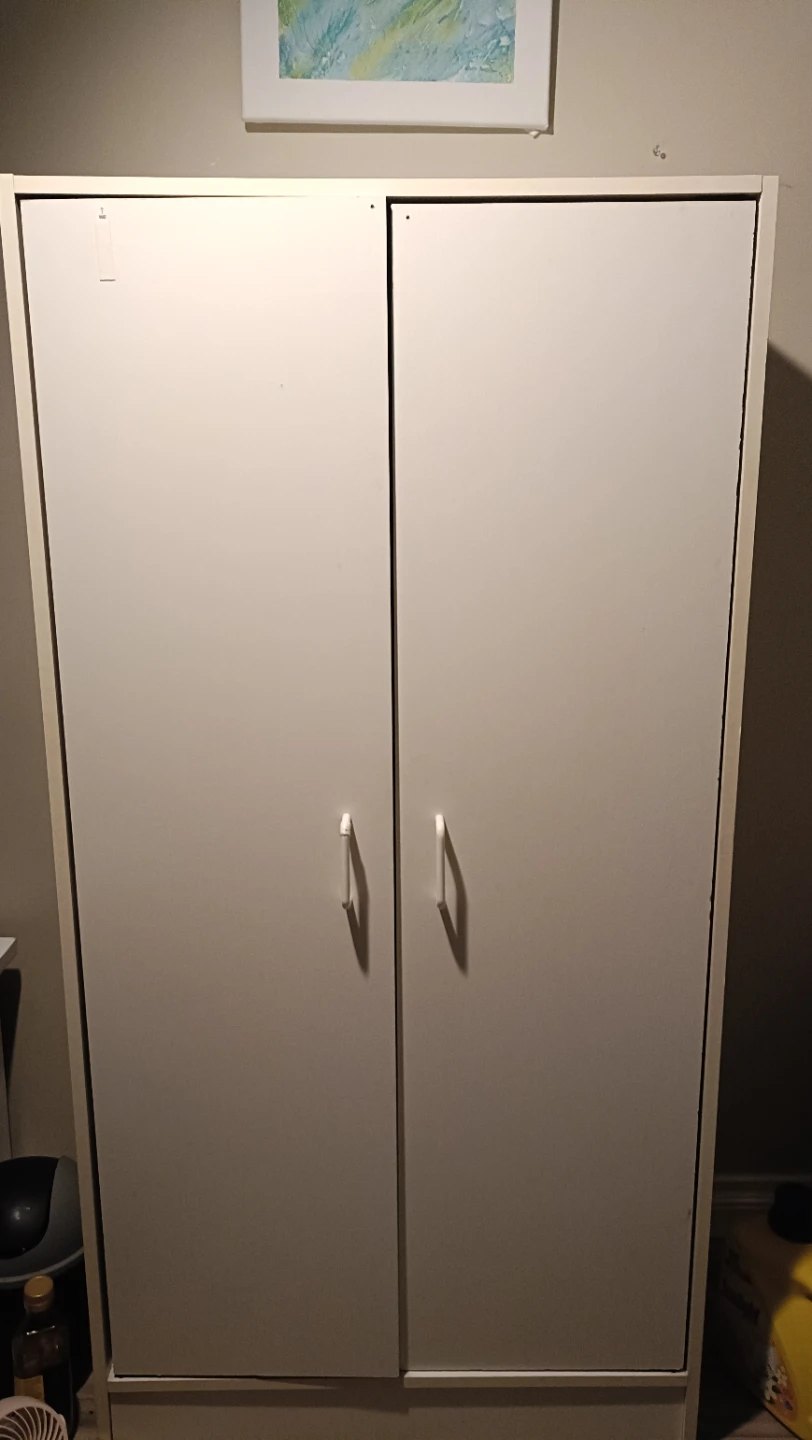 FREE CABINET - photo 2