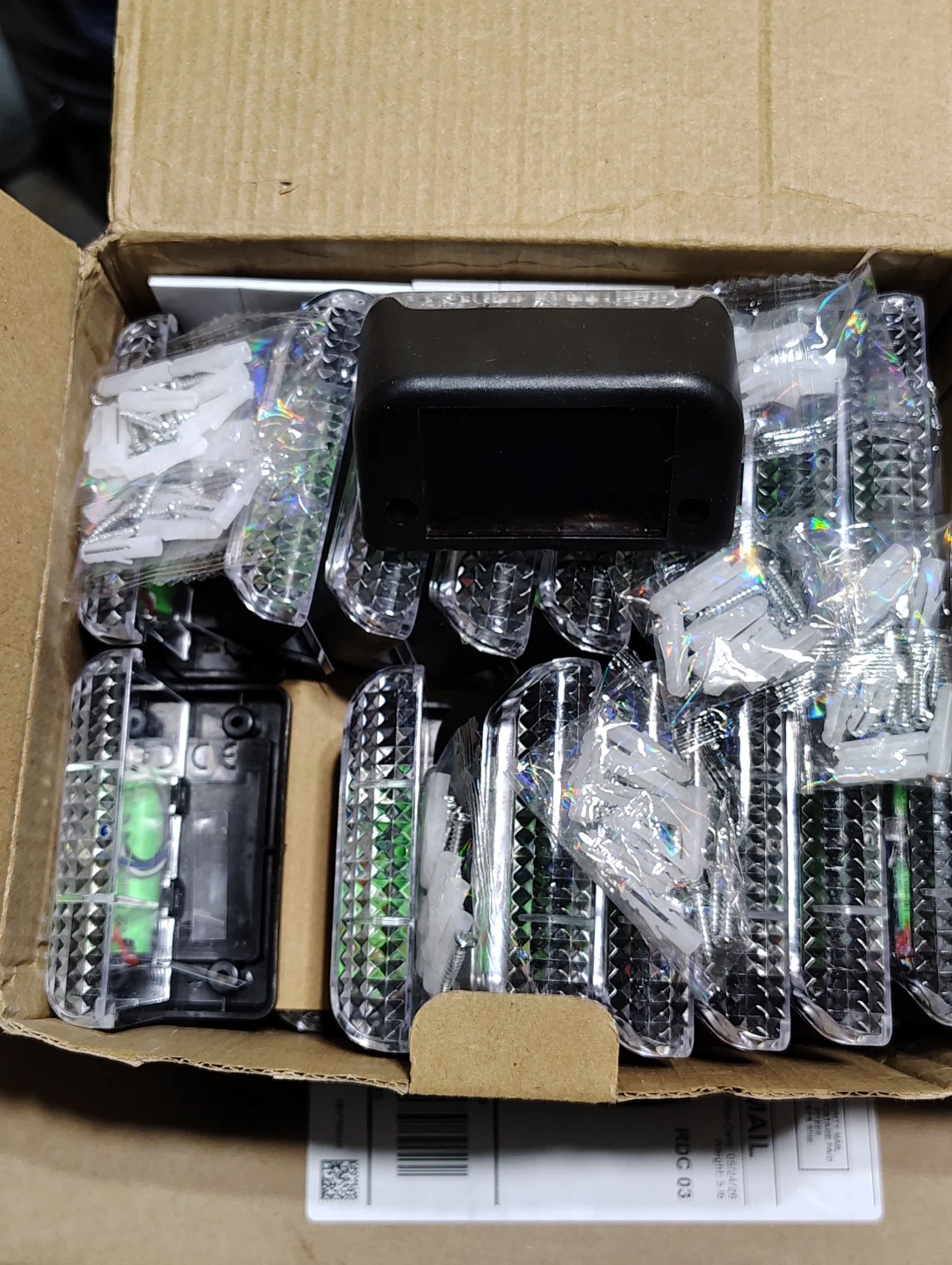 Outdoor Solar Lights Pack (32 counts) - photo 2