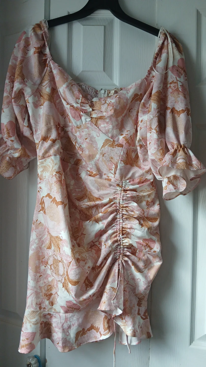 Peach Ruched Floral Dress - Size L