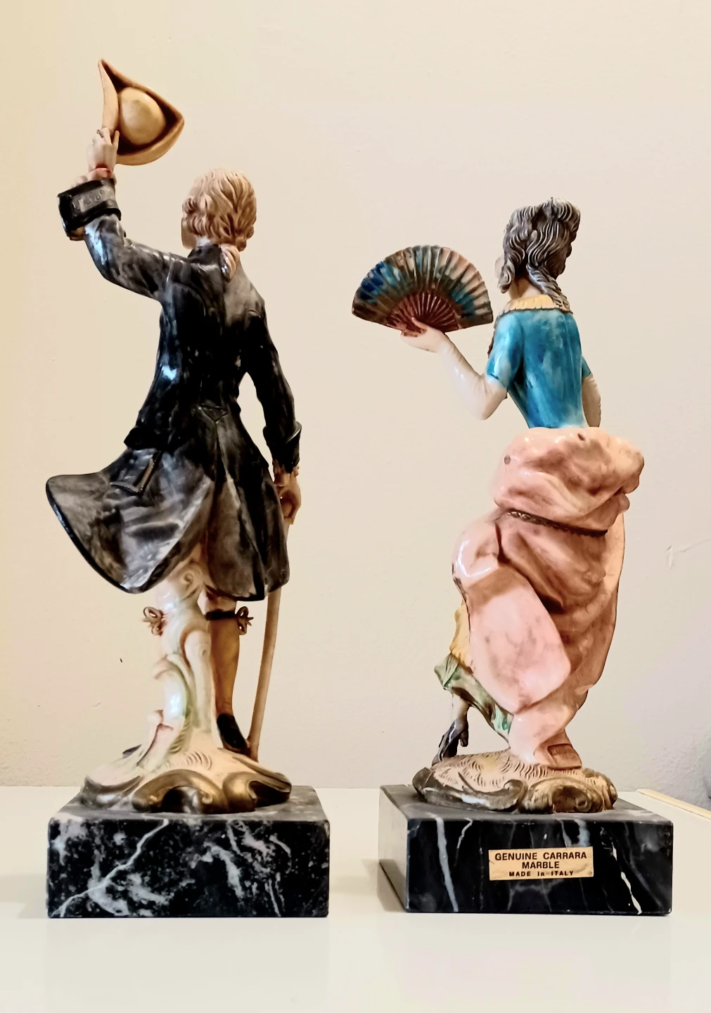 Italian Carved Rococo Lady & Gentleman with Carrara Marble Base - photo 4