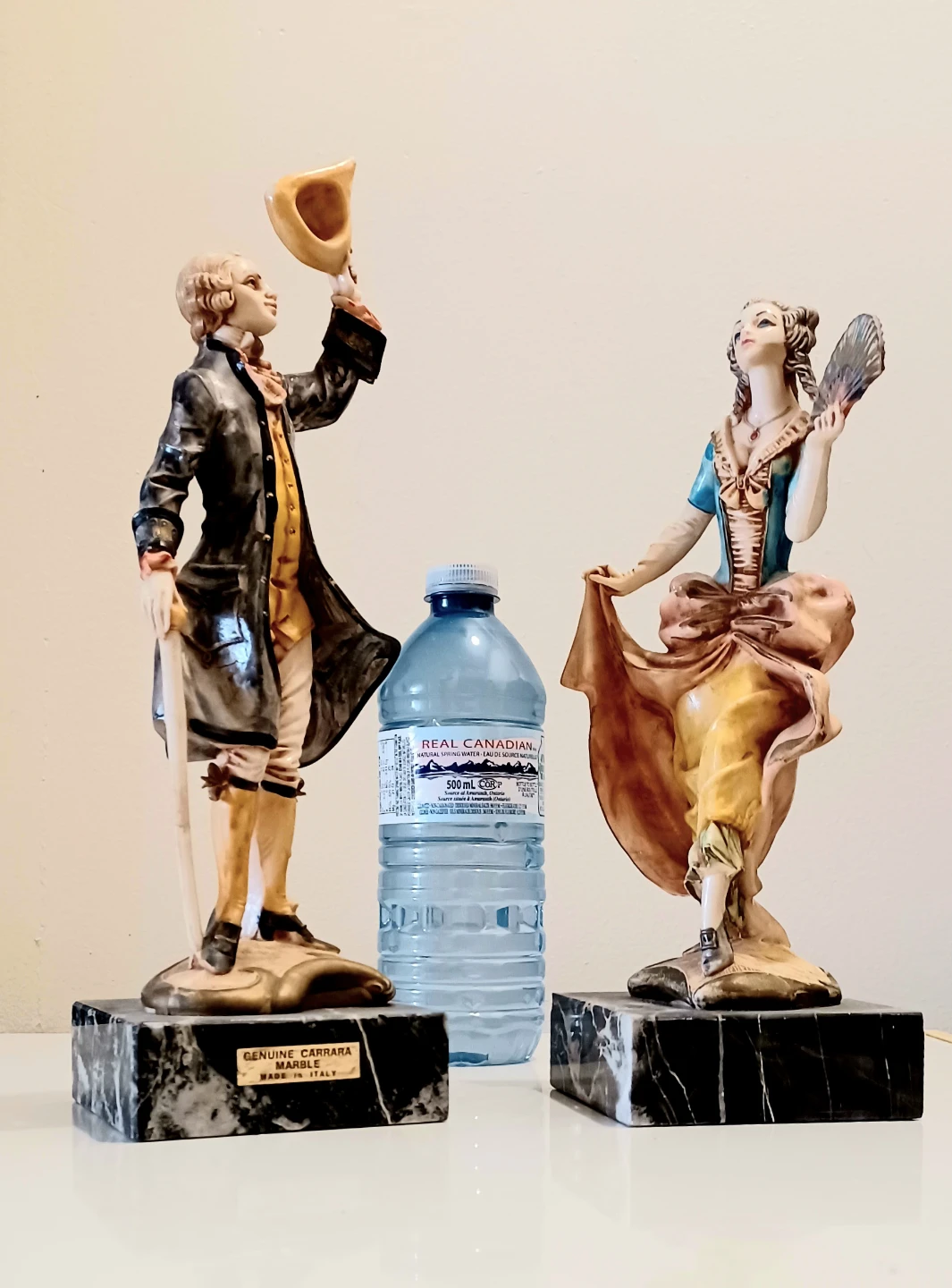 Italian Carved Rococo Lady & Gentleman with Carrara Marble Base - photo 5