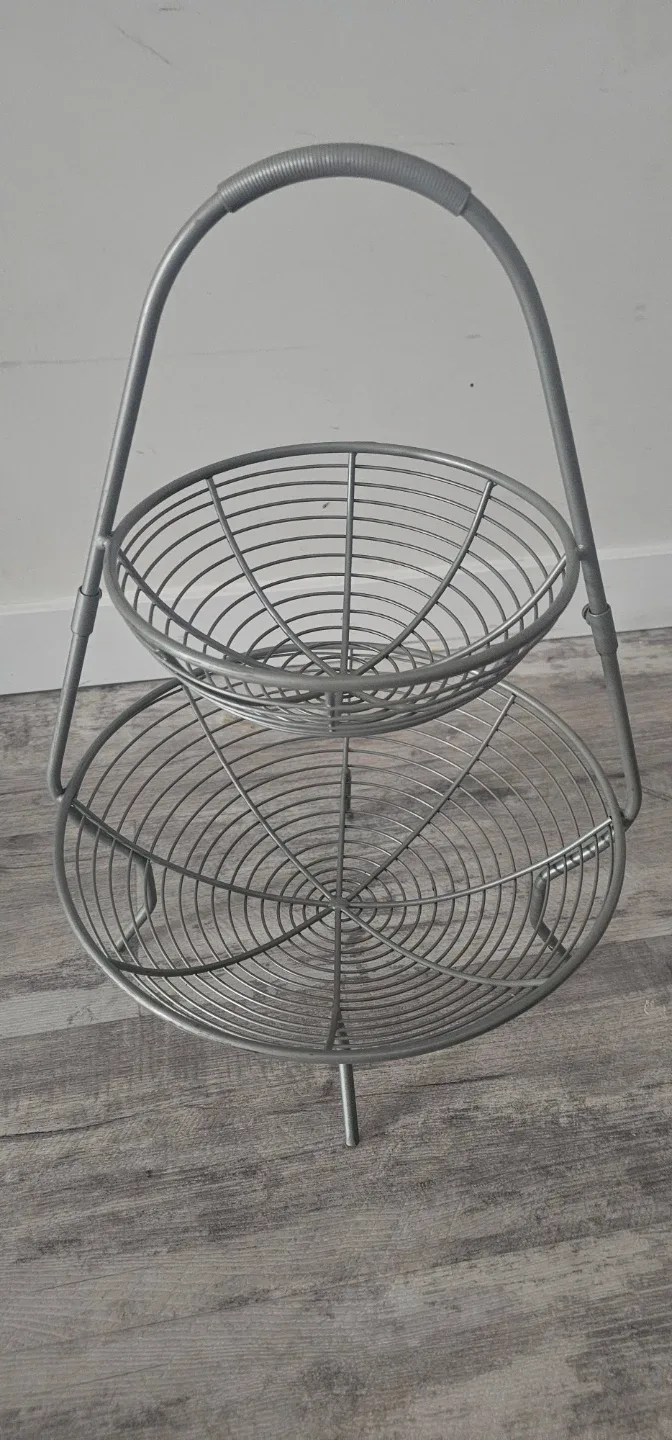 2-Tier Metal Wire Fruit Basket Stand - photo 2