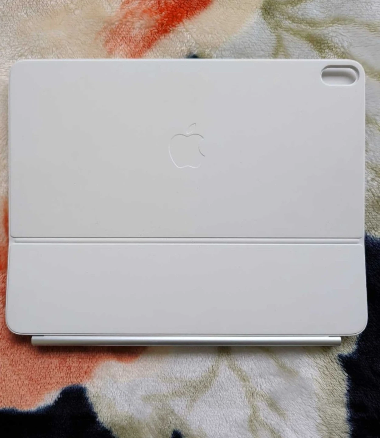 Apple iPad Air 13-inch Magic Keyboard - White