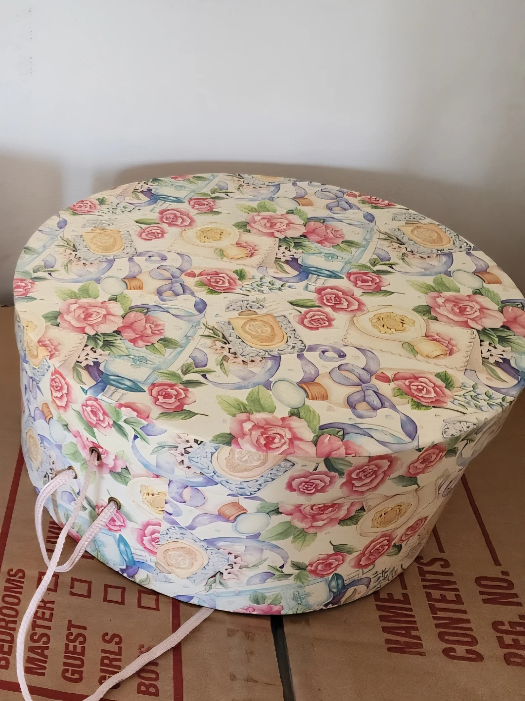 Vintage Floral Hat Box