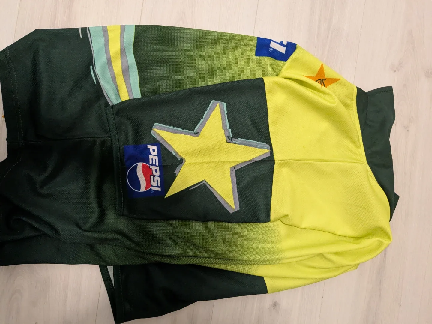 Pepsi sponsored Slazenger Pakistan Cricket Jersey XL - photo 4