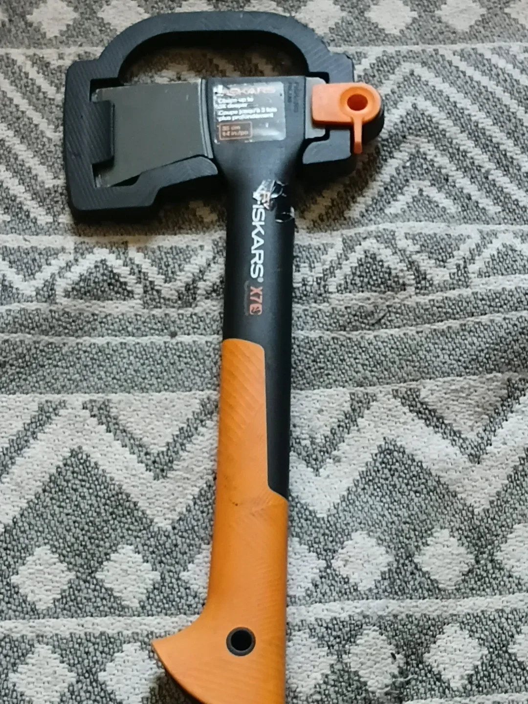 Fiskars X7 Hatchet Axe