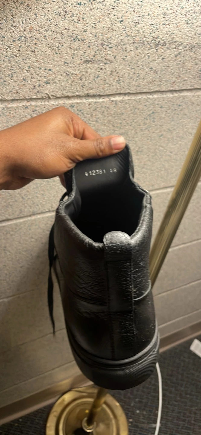 Balenciaga Black Leather Mid-Top Sneakers Size 43 - photo 2